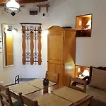 Mendei Vendeghaz * Mende