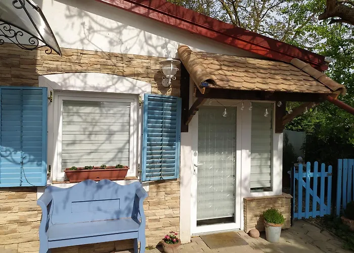 Apartament Mendei Vendeghaz *